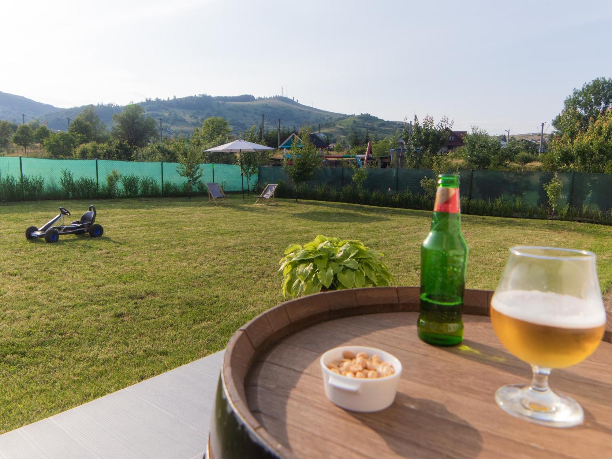 Hotel Dom Hills Bucovina Gura Humorului Esterno foto