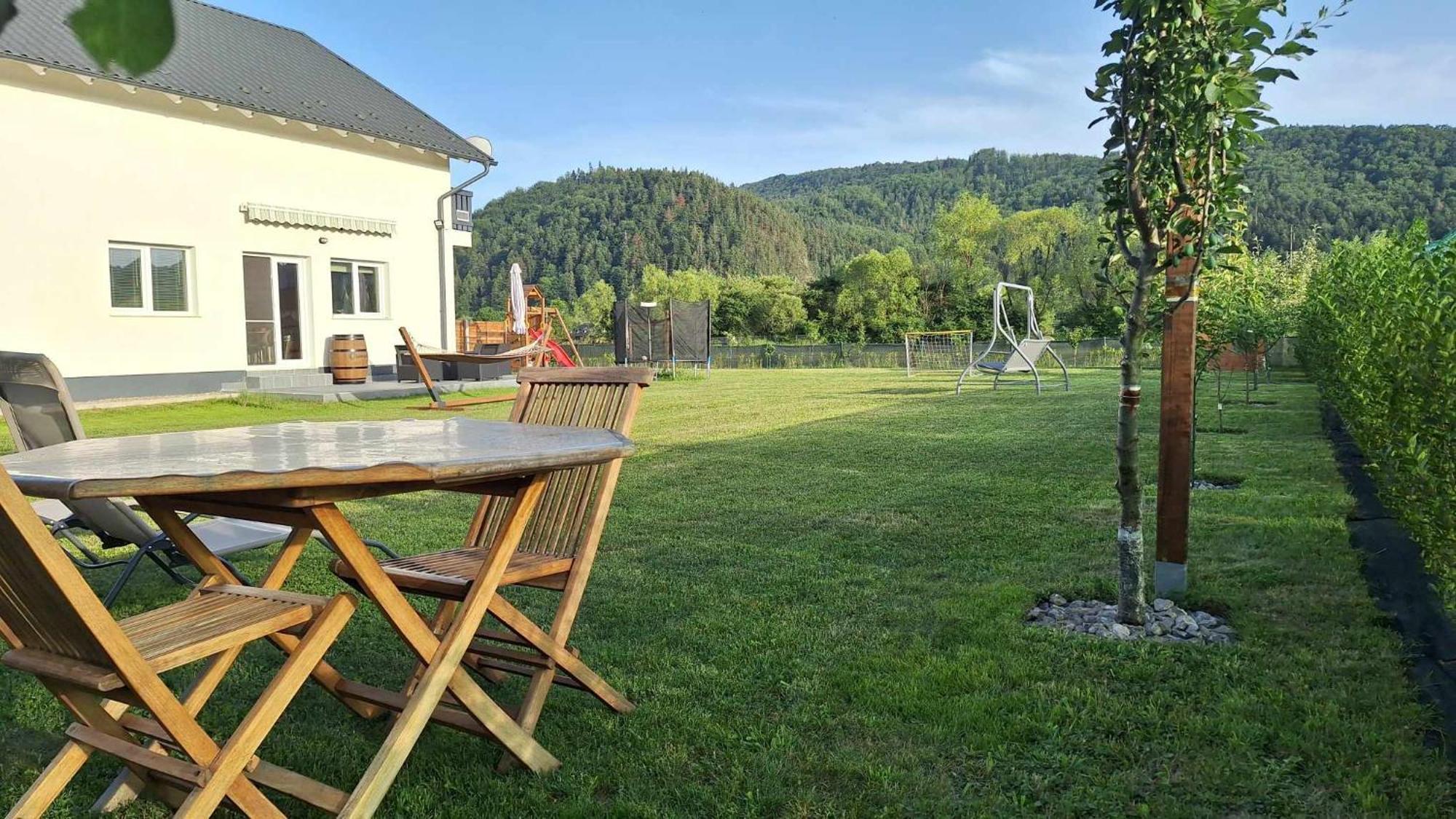 Hotel Dom Hills Bucovina Gura Humorului Esterno foto