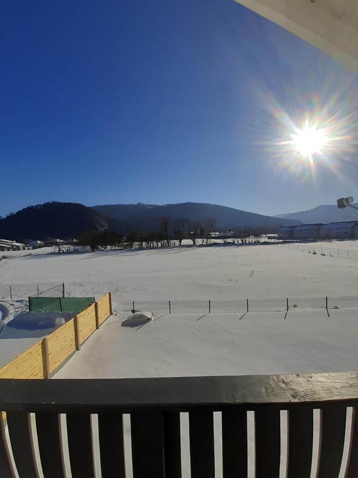Hotel Dom Hills Bucovina Gura Humorului Esterno foto