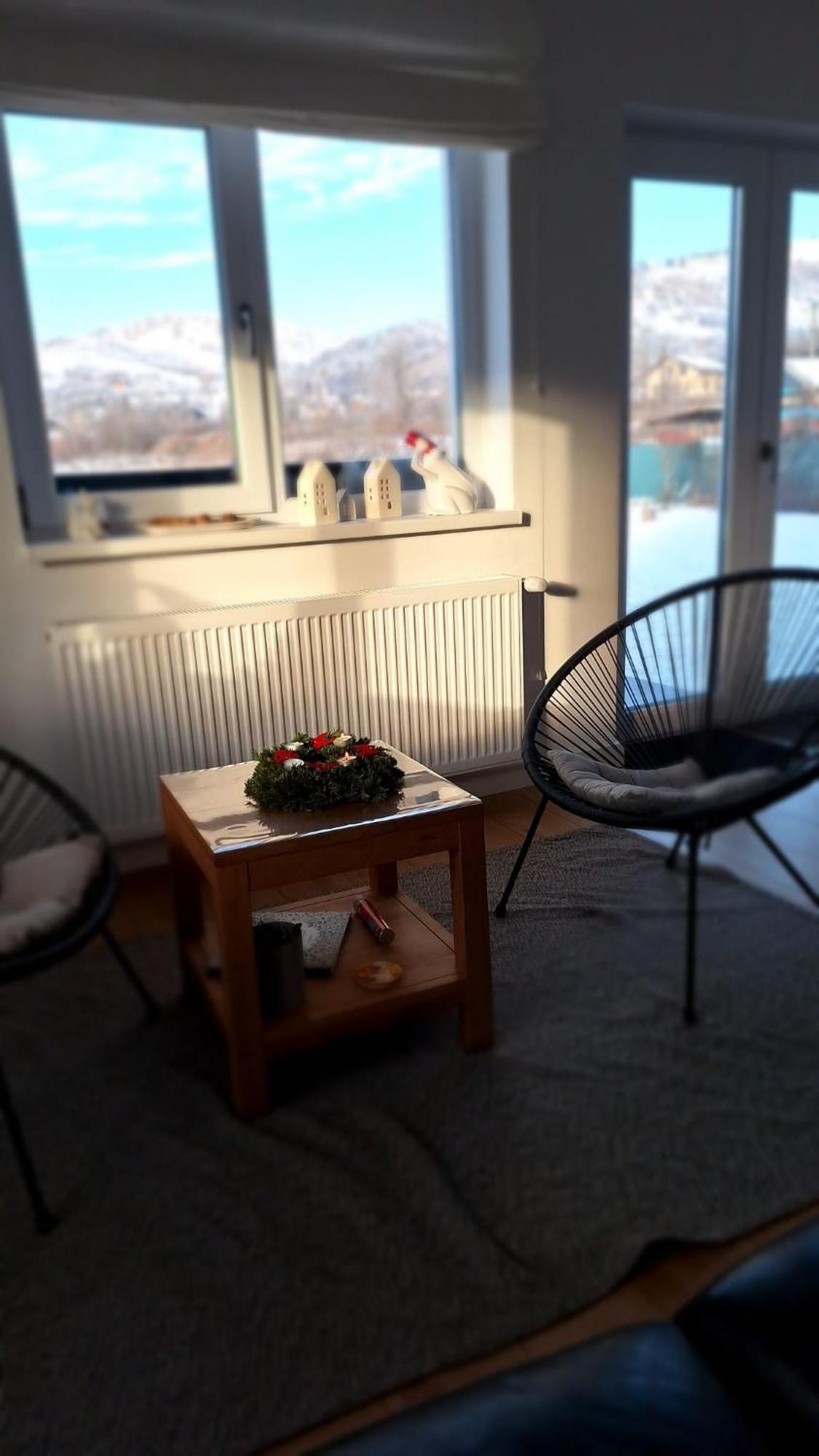 Hotel Dom Hills Bucovina Gura Humorului Esterno foto